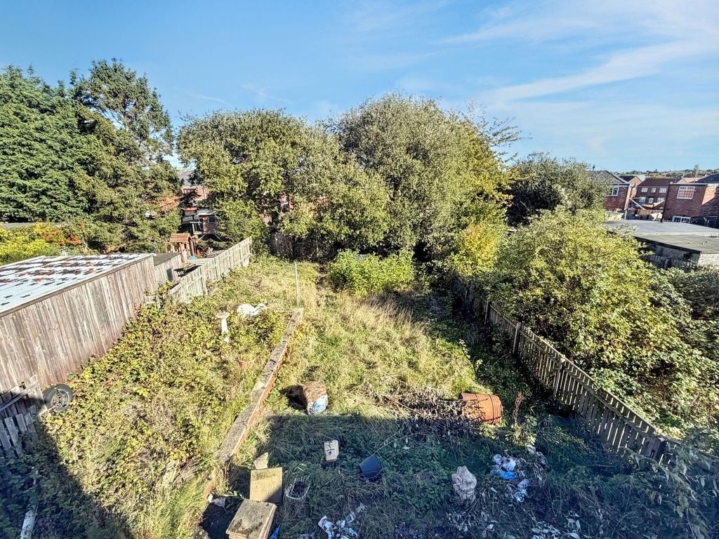 Property photo 3 of 21