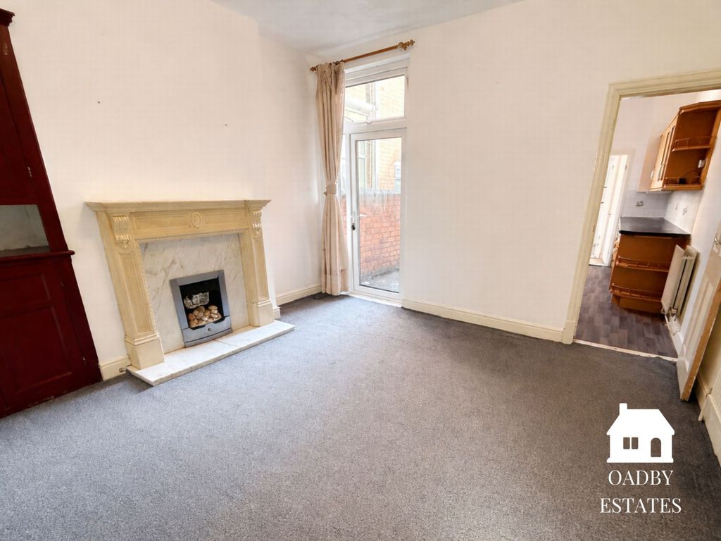 Property photo 2 of 10 Photo 4