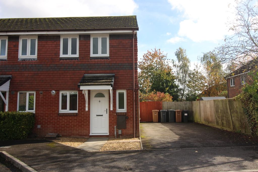 Property photo 1 of 15 Img_3981