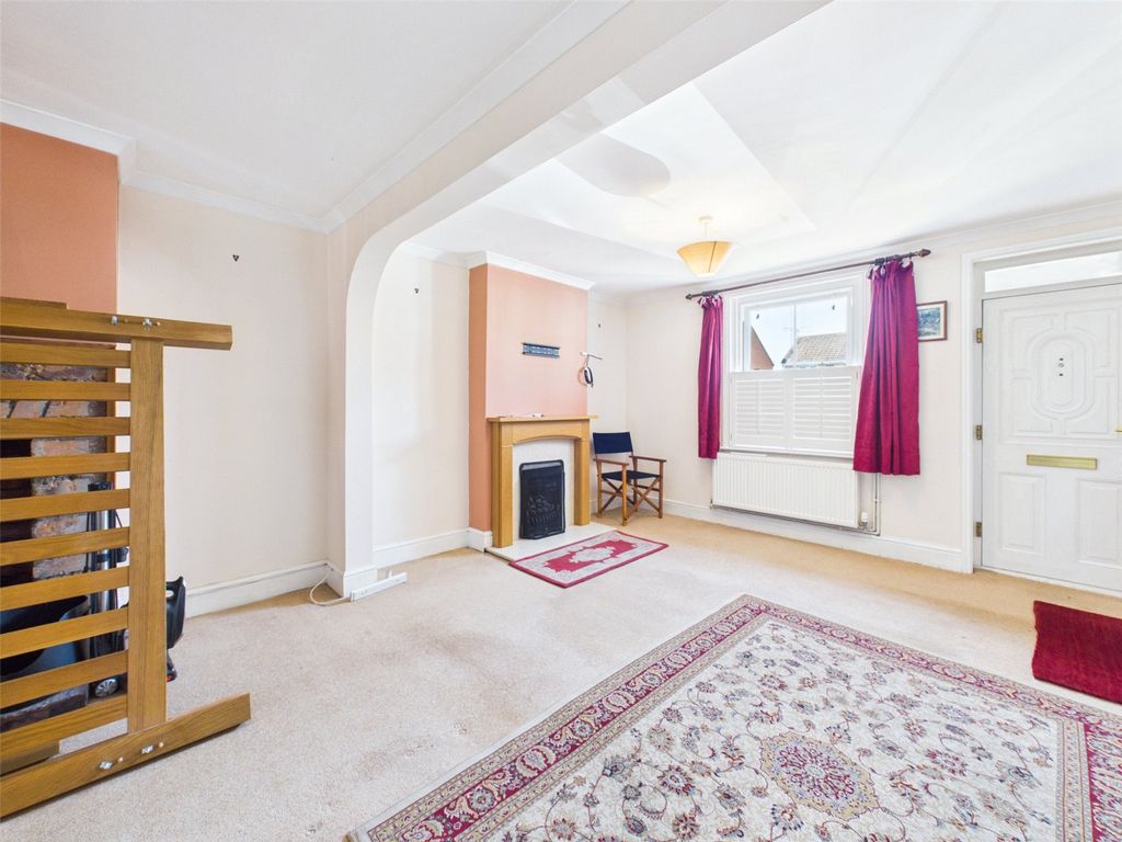 Property photo 2 of 16 Picture No. 05