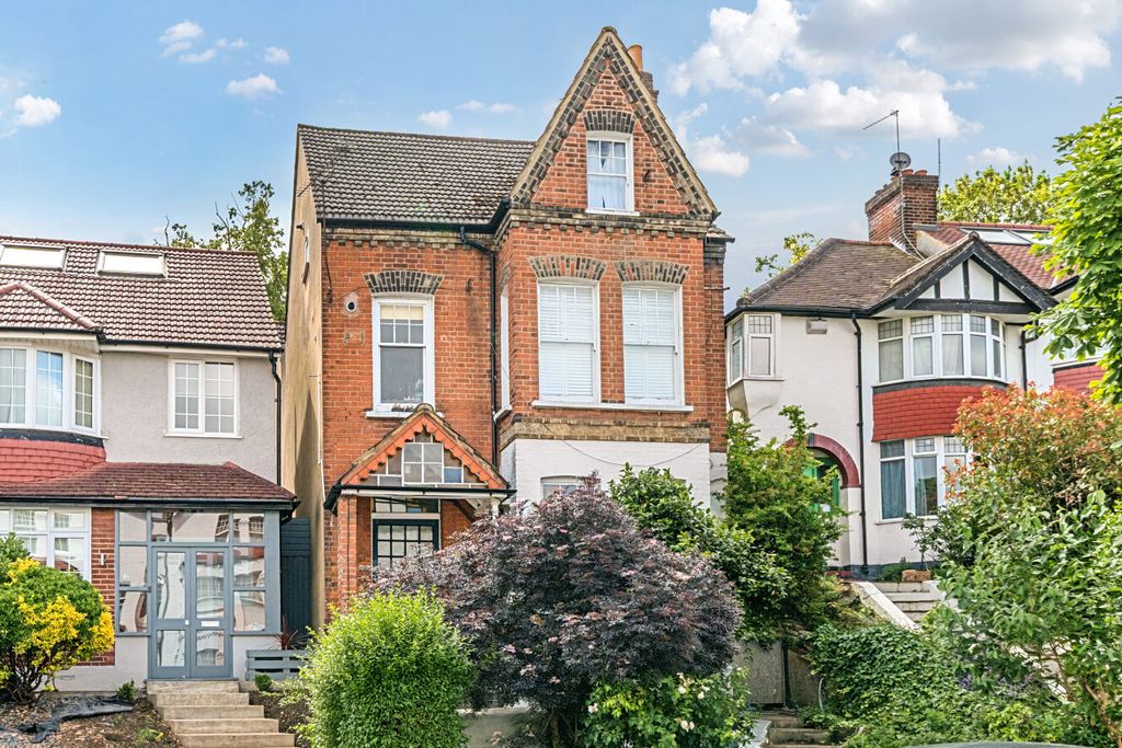 Property photo 1 of 9 1-6A2827A4c4Efb-1...