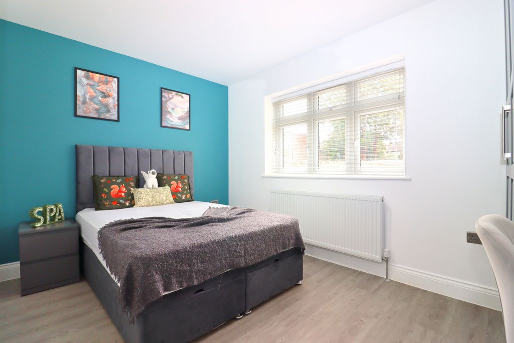Property photo 1 of 4