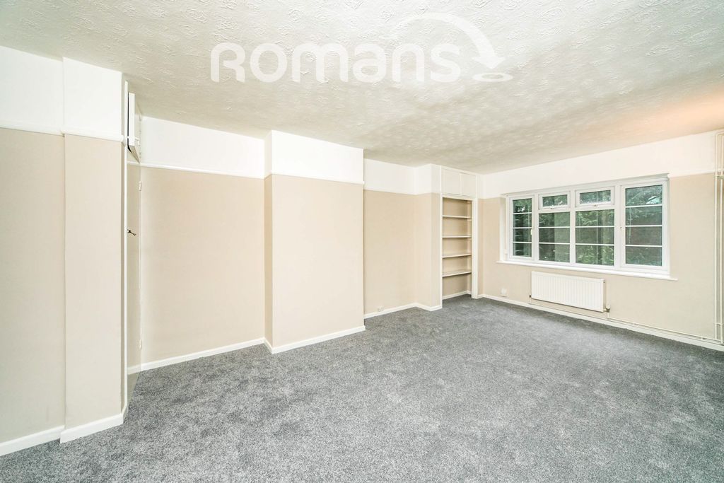 Property photo 3 of 11 1Y1A6347-2