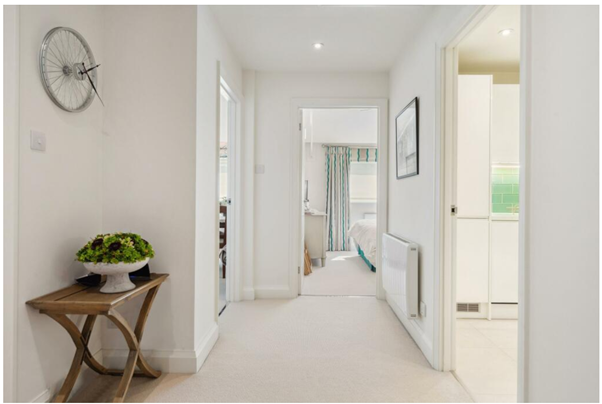 Property photo 3 of 9 Photo 2