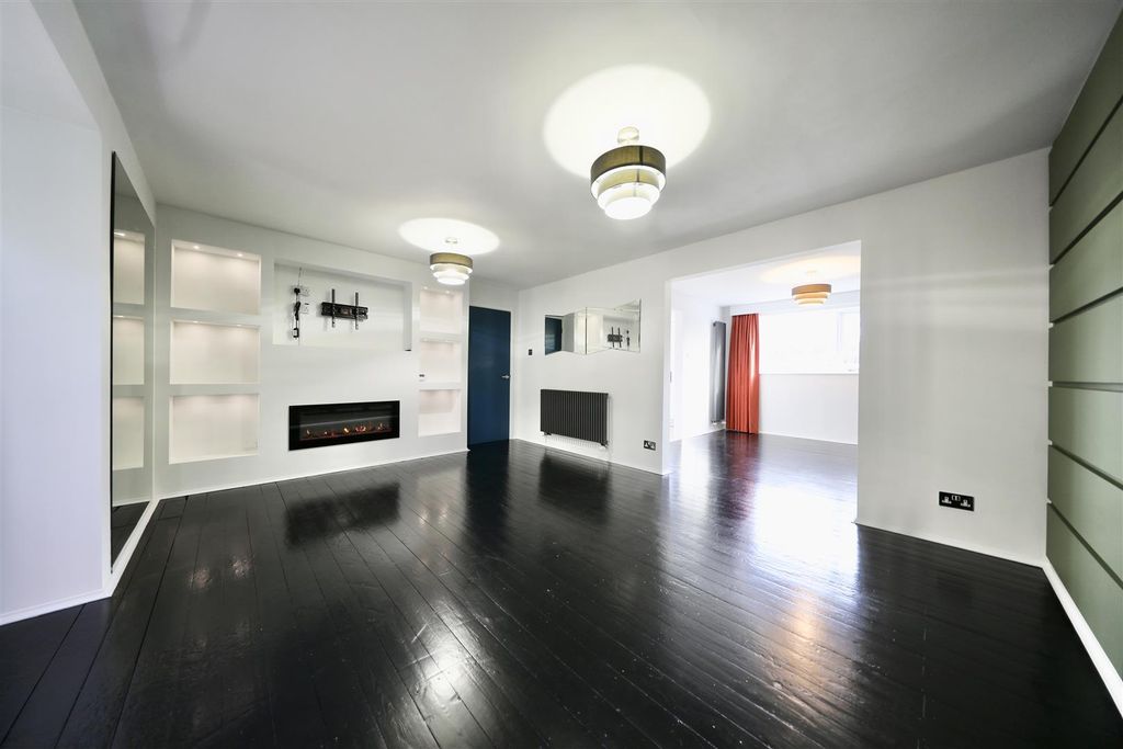 Property photo 2 of 30 0A9A3162.Jpg