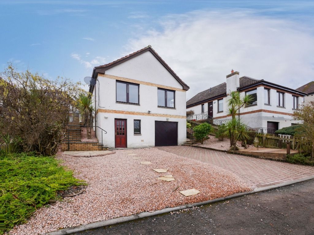 Property photo 1 of 11