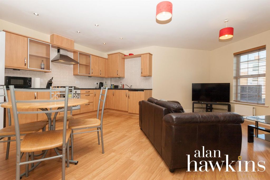 Property photo 2 of 10 Ah-5.Jpg