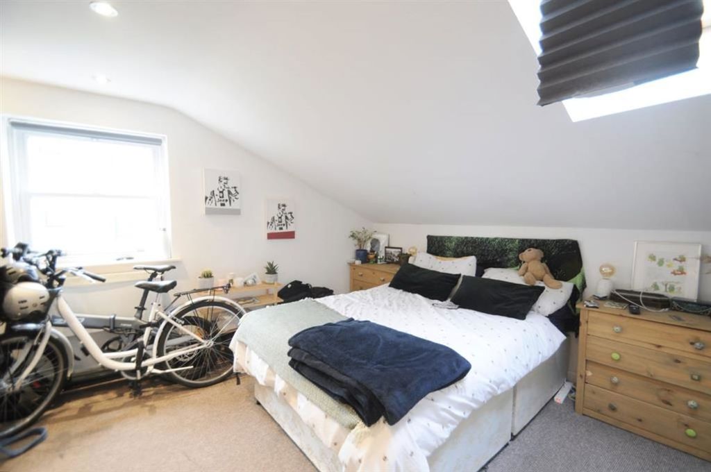 Property photo 3 of 4