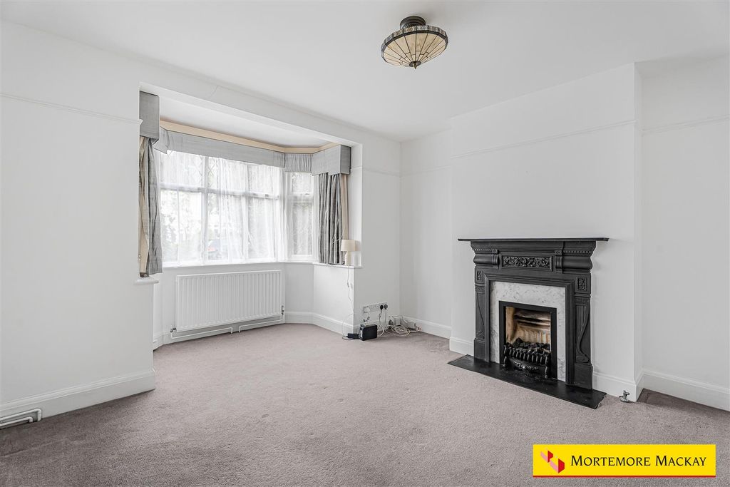 Property photo 2 of 25 8_68225_Watermarked.Jpg