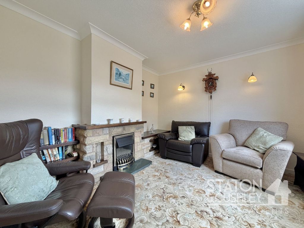 Property photo 3 of 23