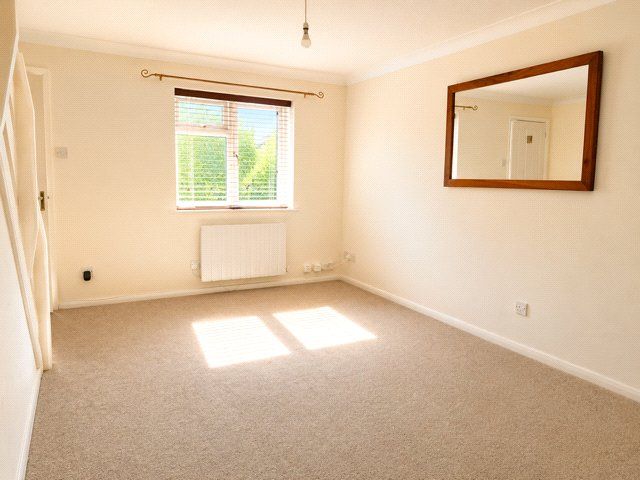 Property photo 3 of 12 Picture No. 34