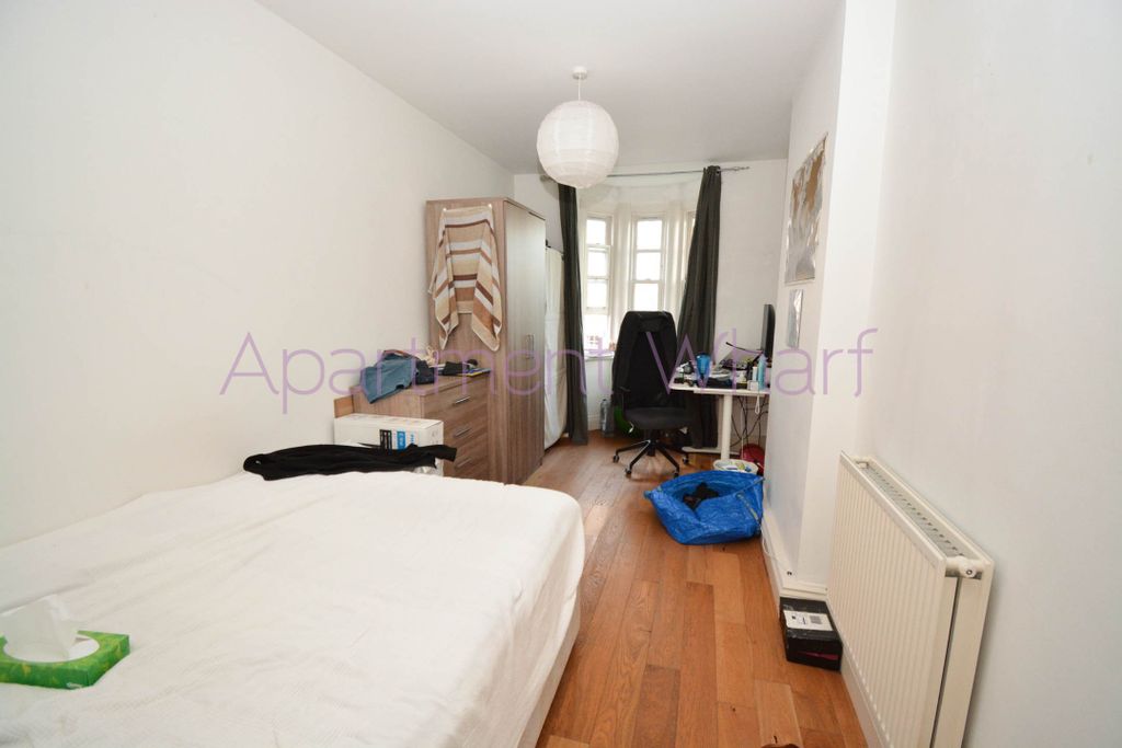 Property photo 1 of 3