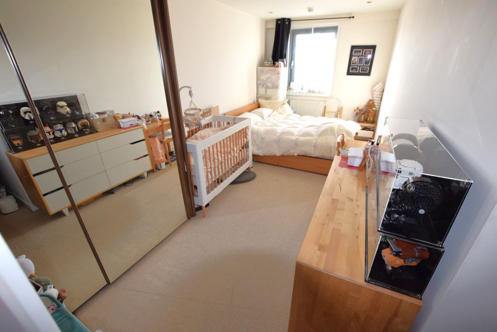 Property photo 3 of 9