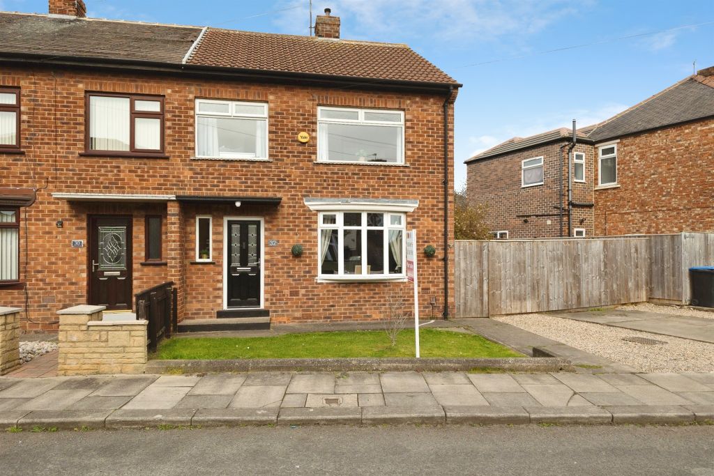 Property photo 1 of 15