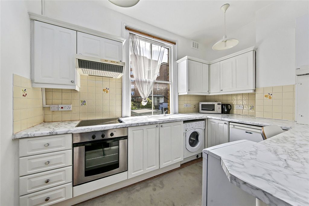 Property photo 3 of 12 Picture No. 06