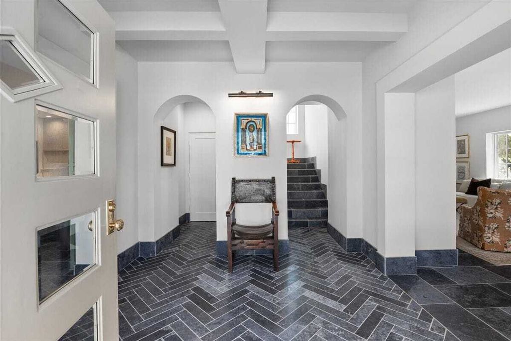 Property photo 3 of 31 <Alttext/>