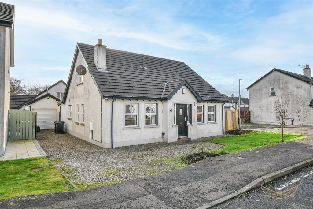 Property photo 2 of 36 Dhp-11.Jpg