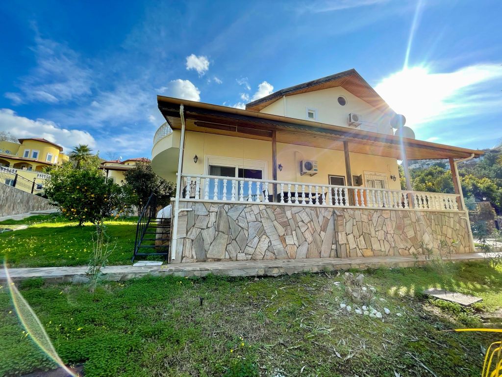 Property photo 2 of 24 Sea &amp; Castle View Investment Property For Sale In Kargicak, Alanya - Pretty Mature Garden