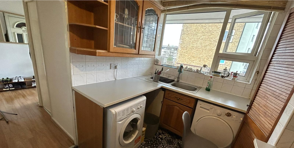 Property photo 3 of 8