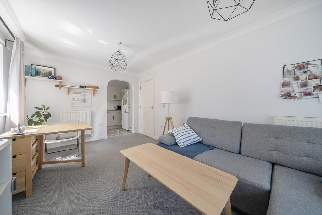 Property photo 3 of 15 1486242-5-6A4685Bfacc4F.Jpg