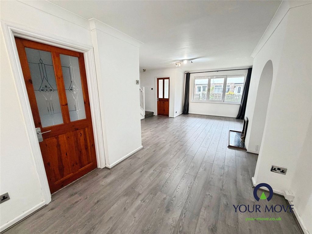 Property photo 3 of 18 Picture No. 03