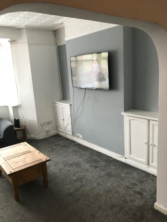 Property photo 2 of 16