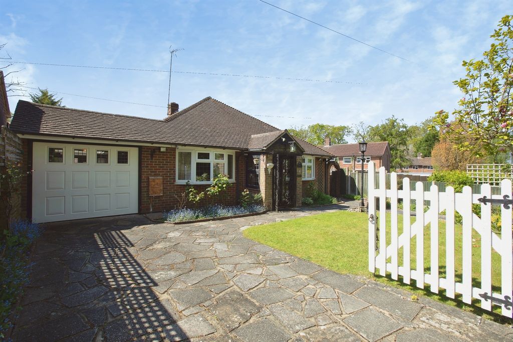 Property photo 1 of 20