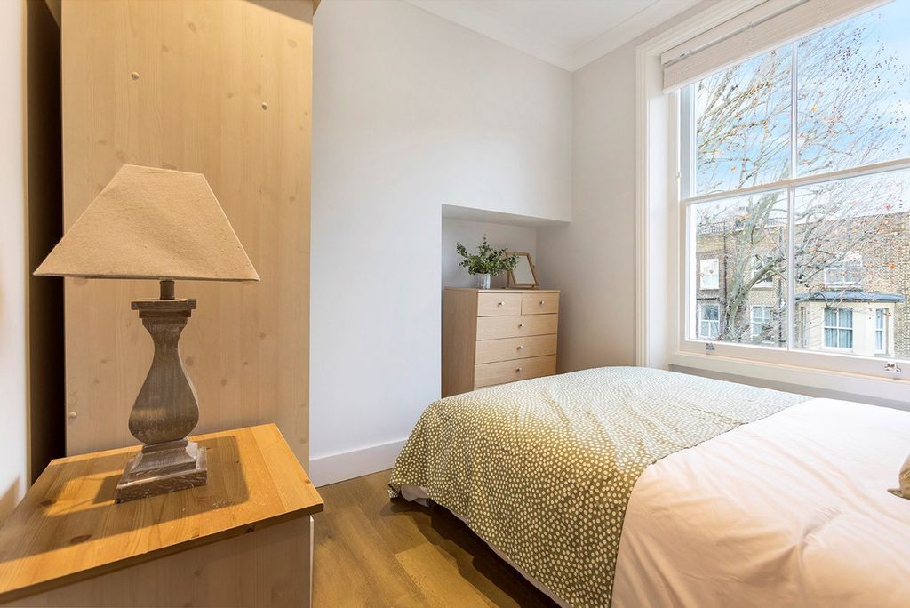 Property photo 2 of 4