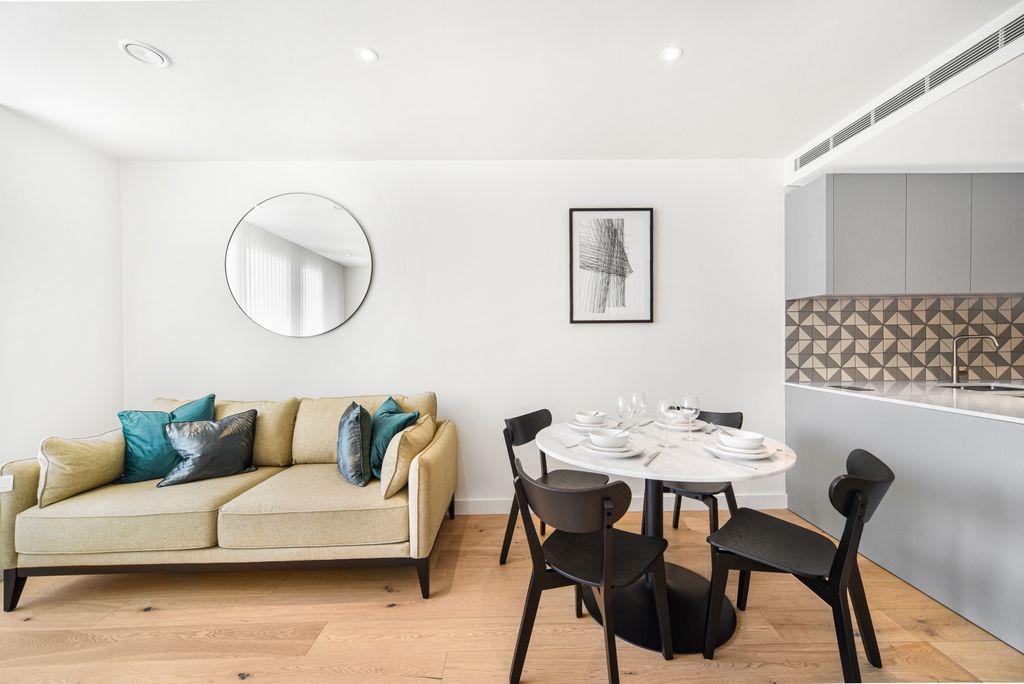 Property photo 2 of 21 Living Area