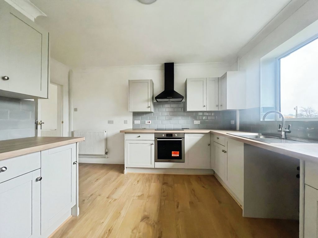 Property photo 2 of 14 Bef72364-Image 20 2850 29