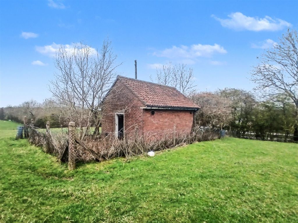 Property photo 3 of 9 1_20260316_123627.Jpeg