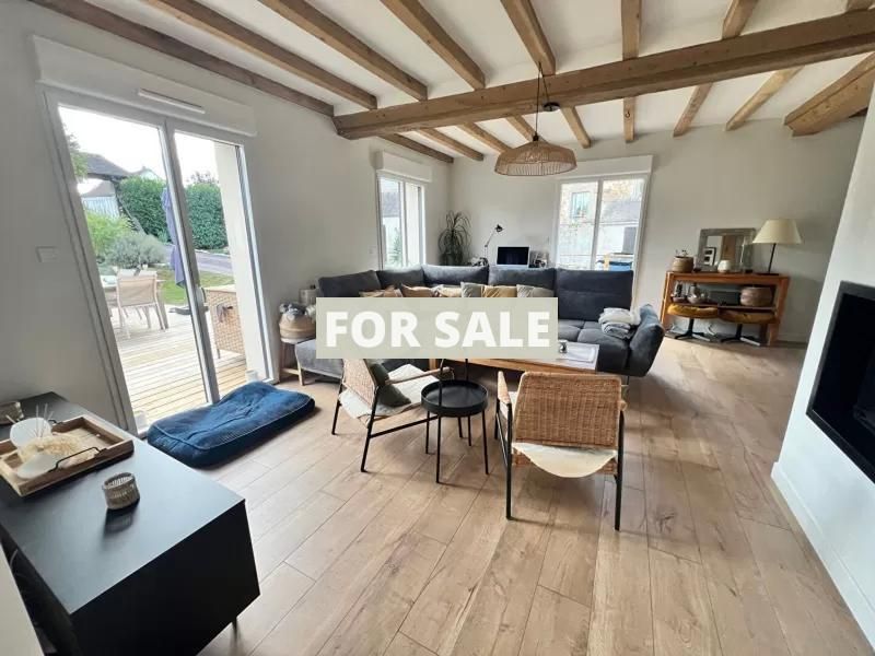 Property photo 3 of 11