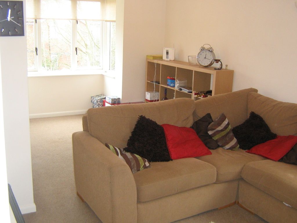 Property photo 2 of 8