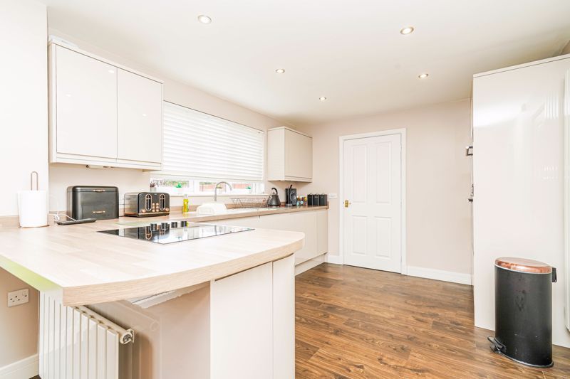 Property photo 3 of 24 Photo 15