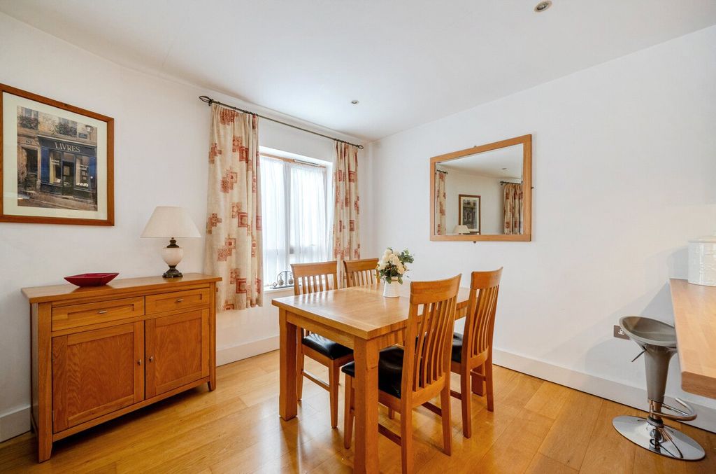 Property photo 3 of 16 Picture No. 35
