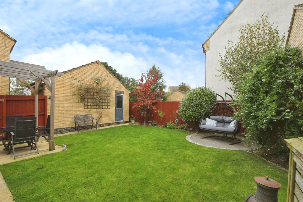 Property photo 2 of 10