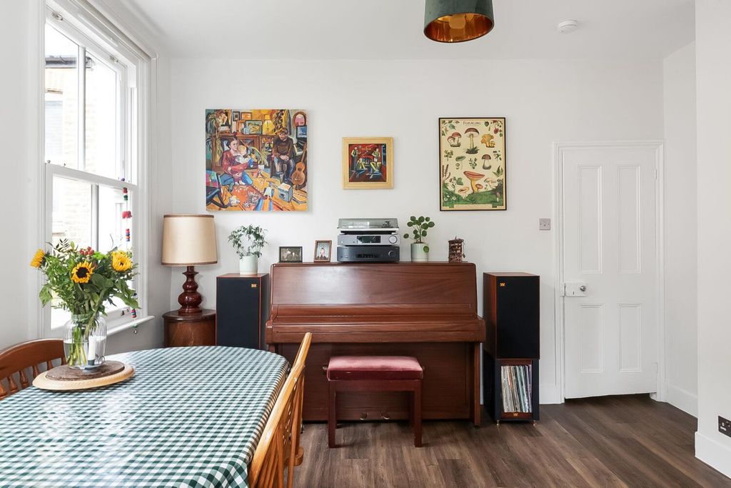 Property photo 3 of 12 Img_2485-1500x1000.Jpg