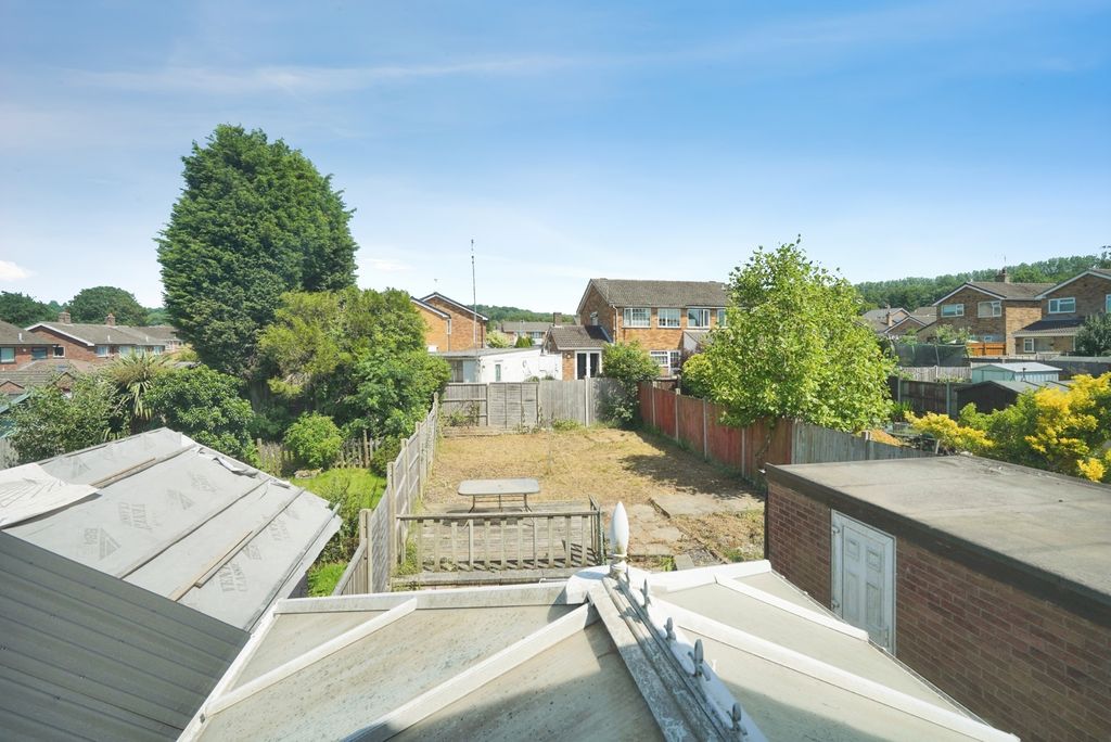 Property photo 2 of 20 Pbox-Img.Jpg