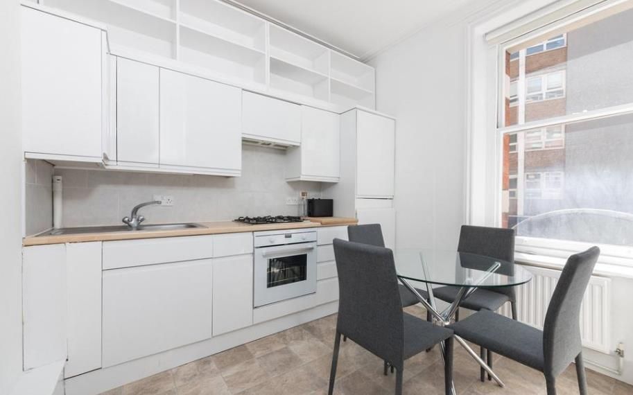 Property photo 2 of 6 120 Montagu Mansions 5 27.10.Png