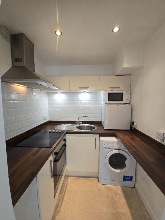 Property photo 1 of 11 6d3Fe51c4d7Da7B58c7Aab50E06281A0.Jpg