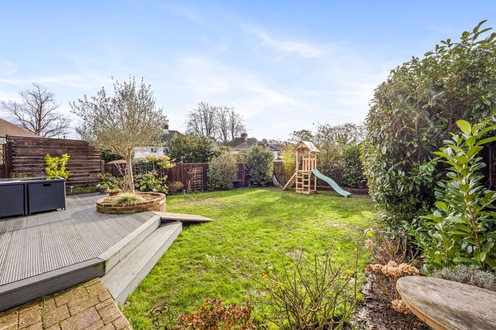 Property photo 3 of 21