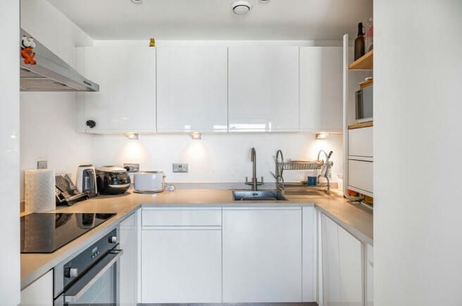 Property photo 3 of 13 Image 2