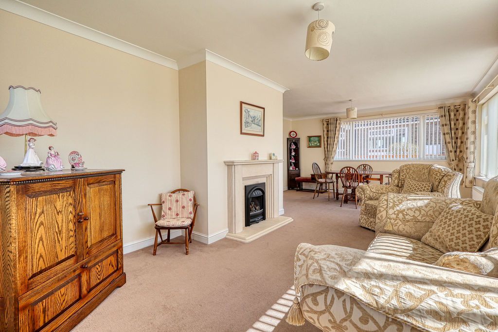 Property photo 2 of 13 Photo 2