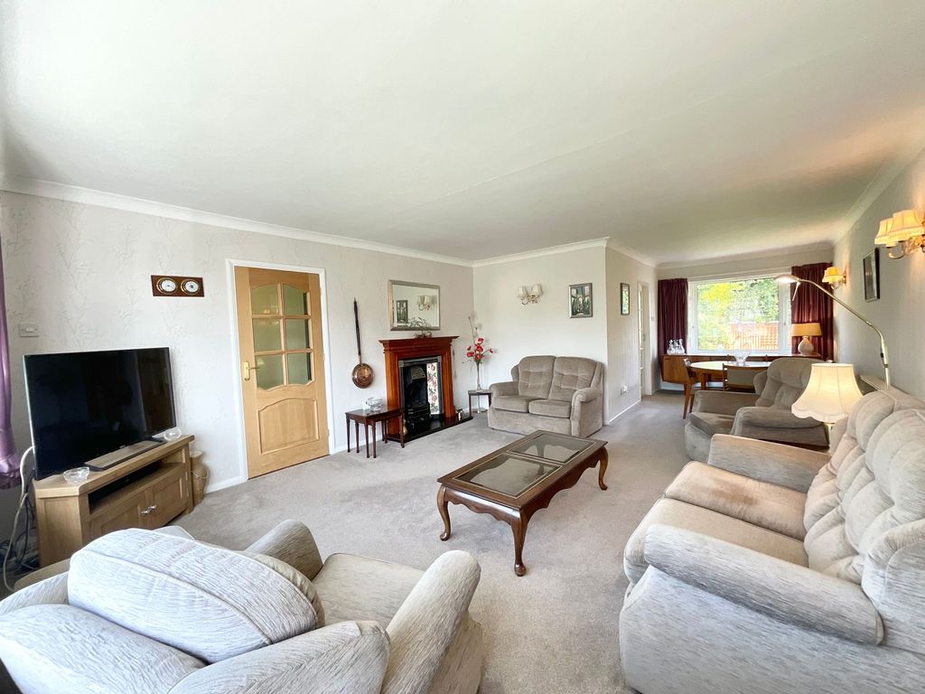 Property photo 2 of 24