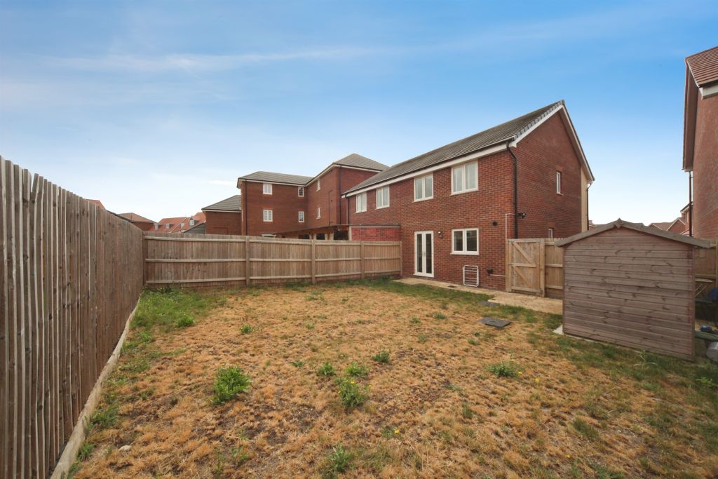 Property photo 2 of 10