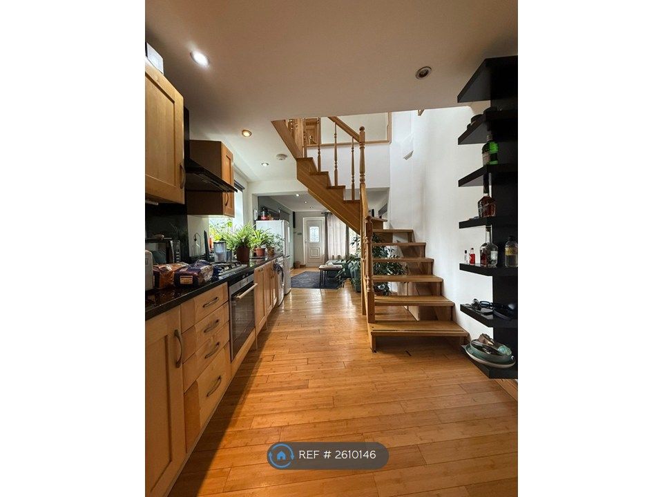 Property photo 1 of 9 Open Plan Kitchen/Living Room
