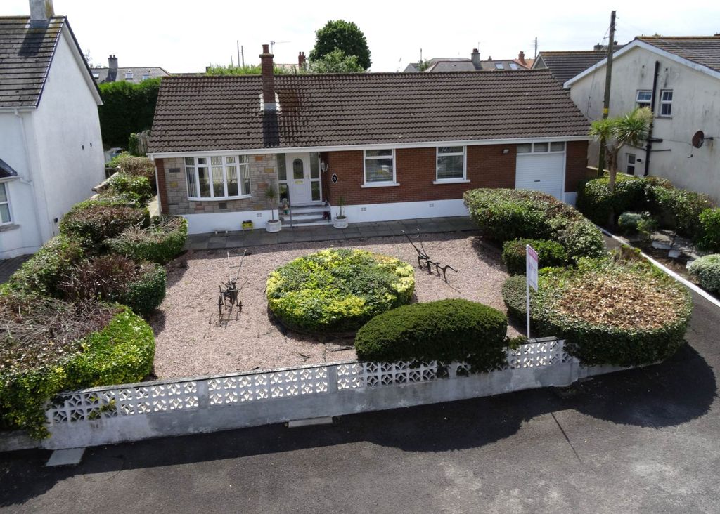 Property photo 3 of 24