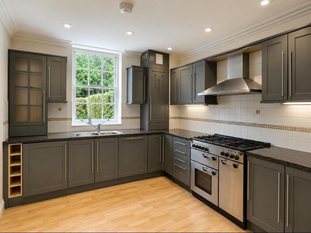Property photo 2 of 8 7Mujrcrg9Kq4Nxvvufehtg.Jpg