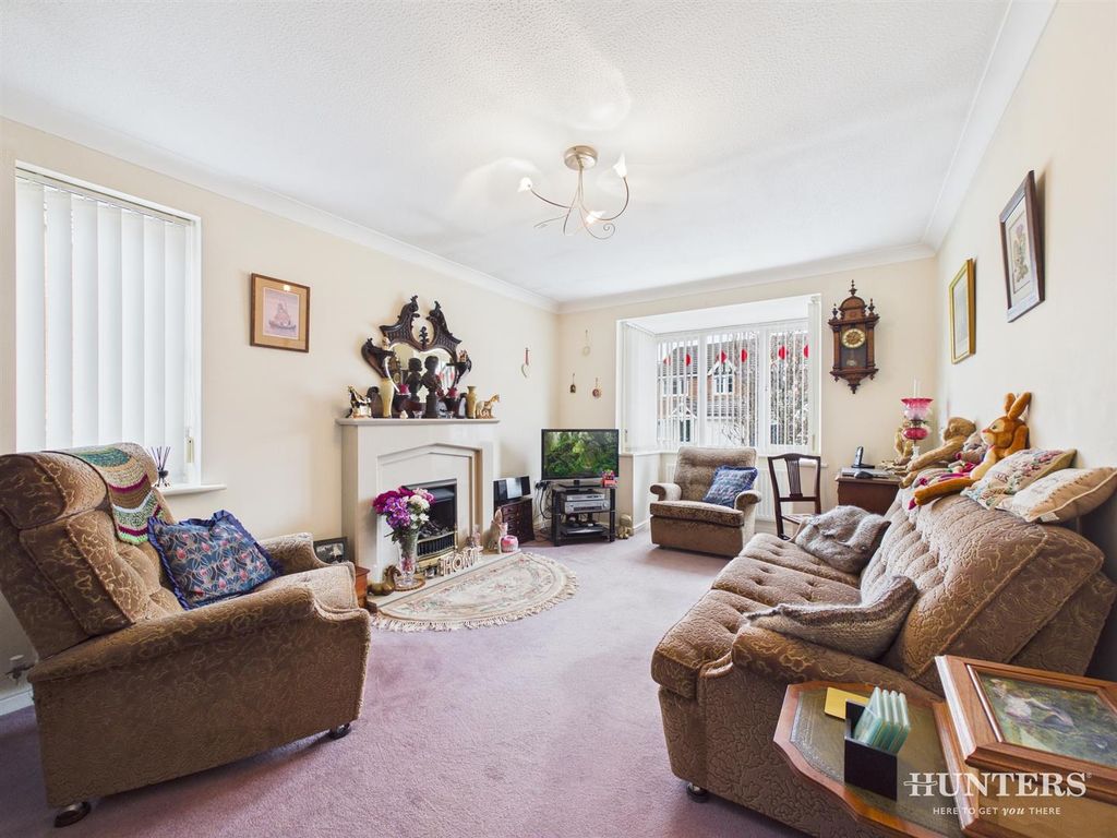 Property photo 2 of 23 Cam05287G0-Pr0158-Still004.Jpg