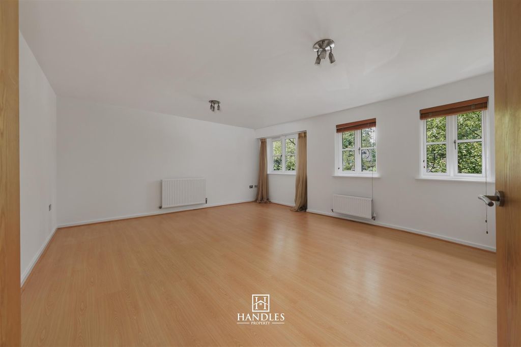 Property photo 2 of 13 Beechhouse2-12A.Jpg